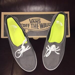 Vans, Plum Kitten. Size 8